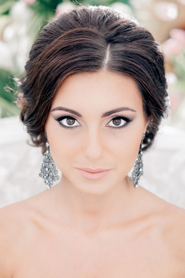Wedding makeup and hairstyle