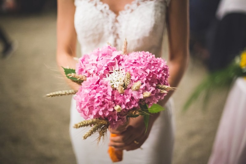 Summer wedding bouquet: 6 flowers to choose based on your personality