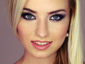 Makeup for eyes