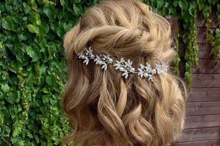 Achieve Elegance: The Pixie Cut Wedding Hairstyle
