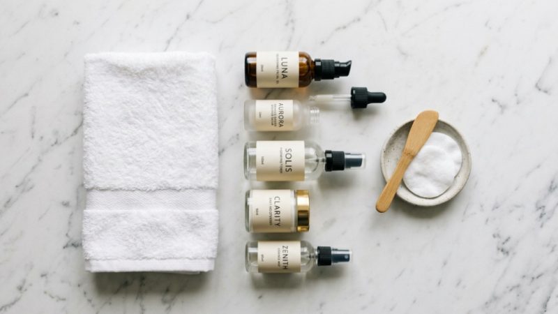 How to Keep Your Skincare Routine Clean and Consistent
